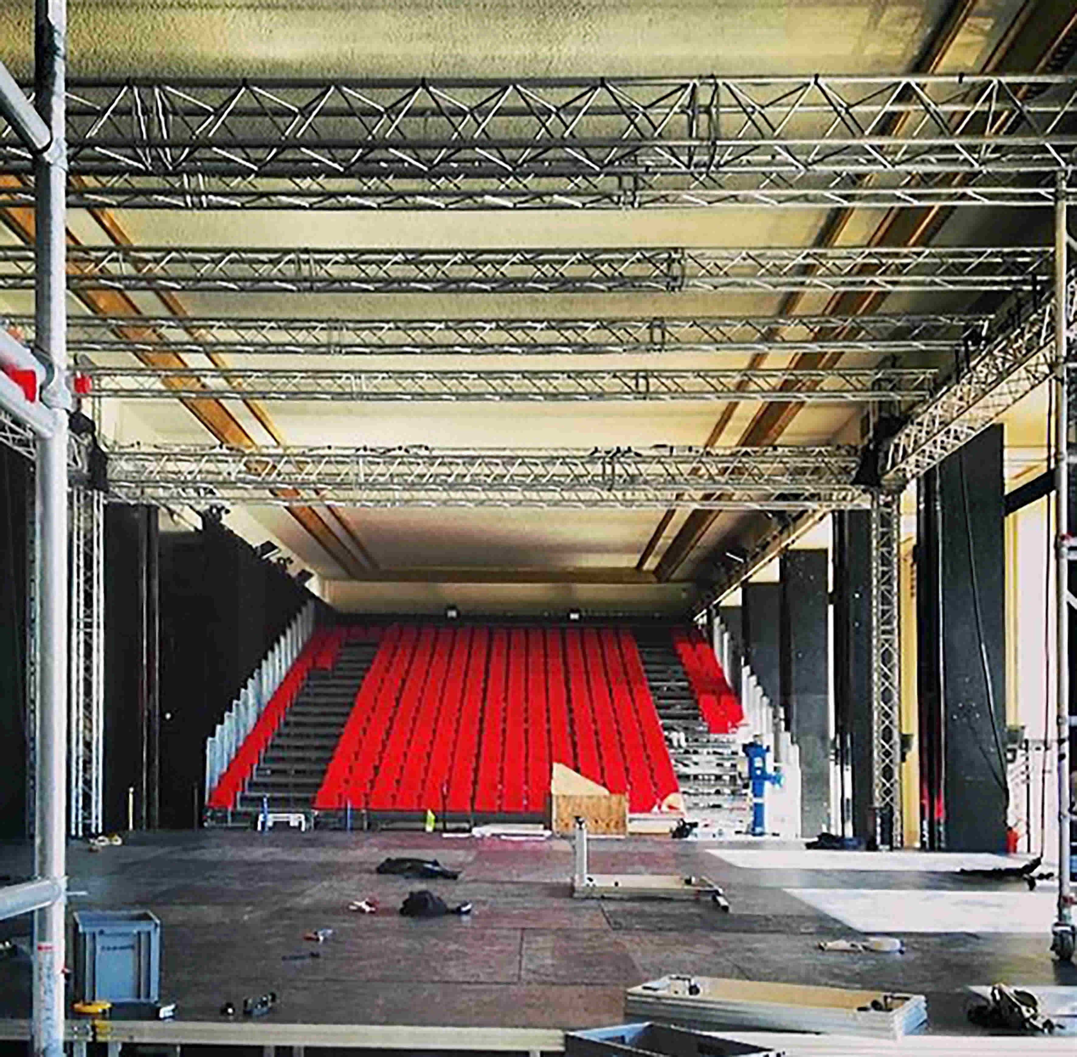 installation scénique salle théâtre